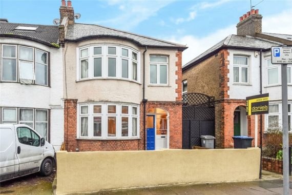 3&nbsp;Bedroom&nbsp;End of Ter...